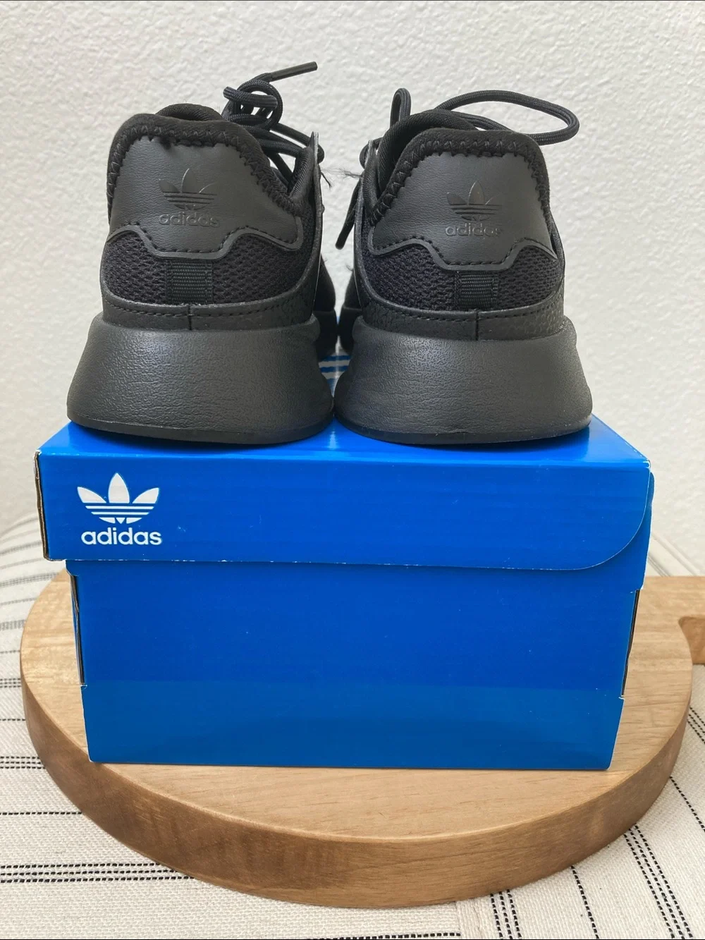 adidas all black